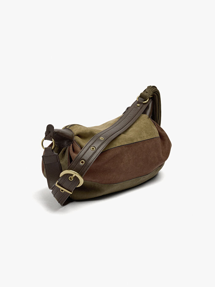 Püsküllü Deri Görünümlü Omuz Çantası