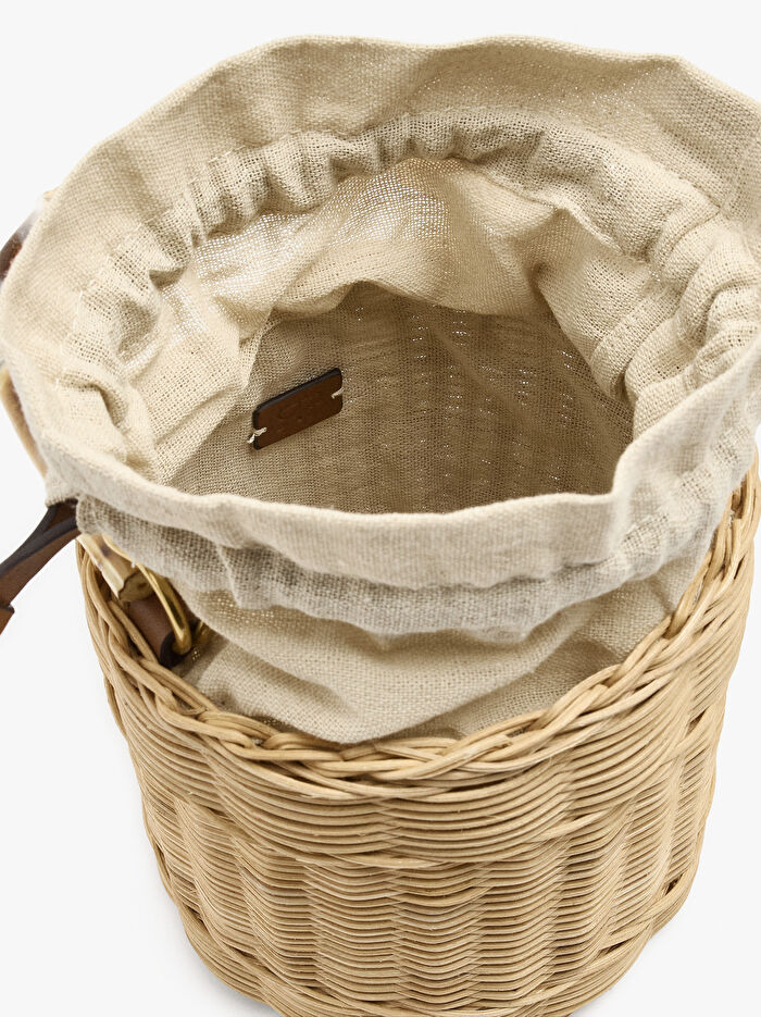 Bambu Detaylı Hasır Bucket Çanta