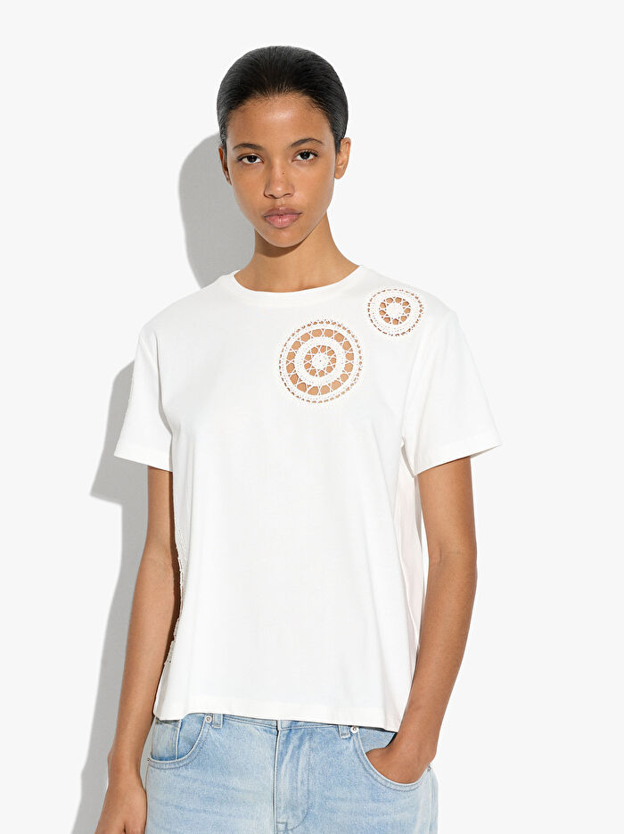 Tığ İşlemeli %100 Pamuklu T-Shirt