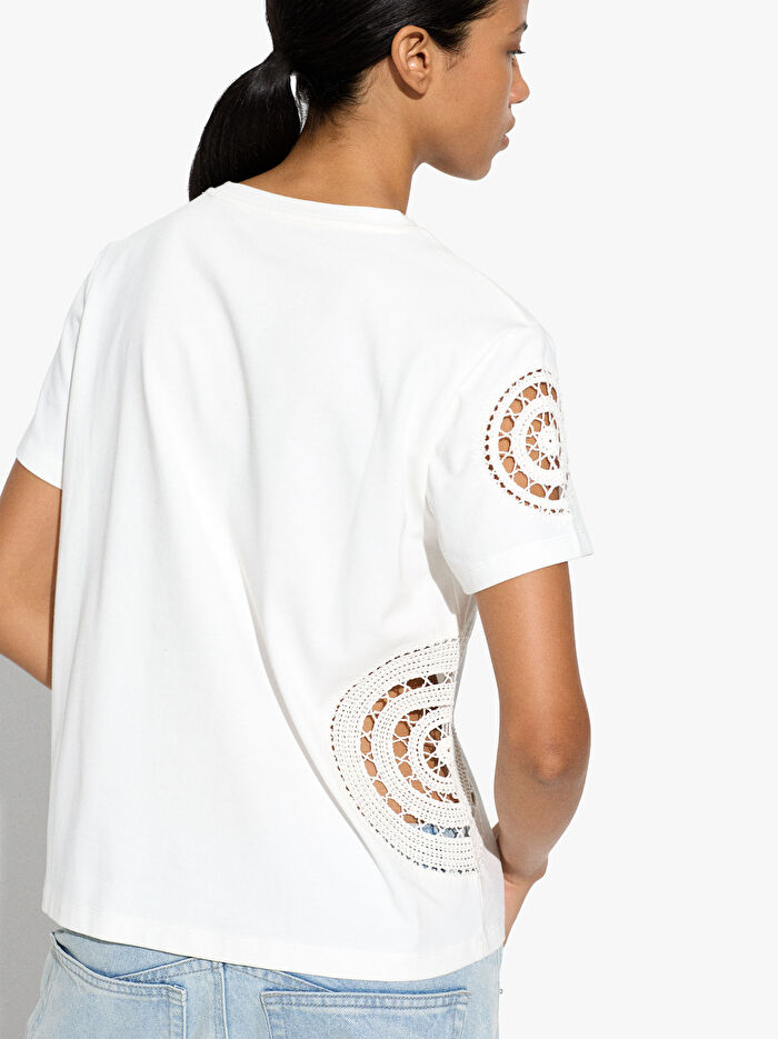 Tığ İşlemeli %100 Pamuklu T-Shirt