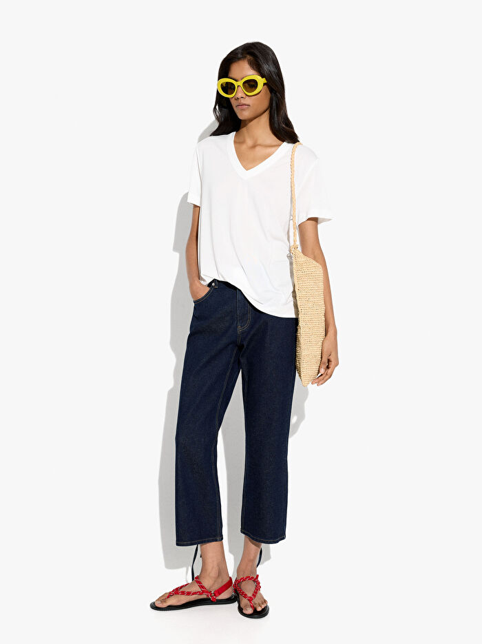 V Yaka T-Shirt
