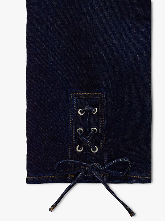 Örme Detaylı Kısa Denim Pantolon