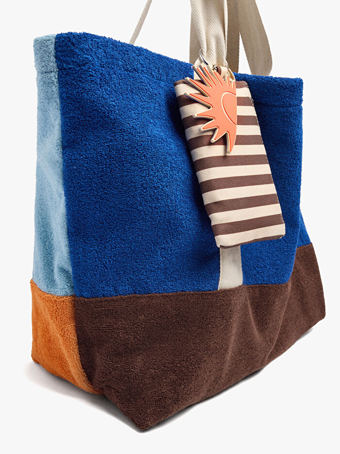 Kontrast Renkli Charm'lı Shopper Çanta