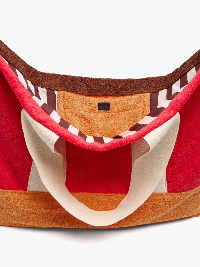 Kontrast Renkli Charm'lı Shopper Çanta